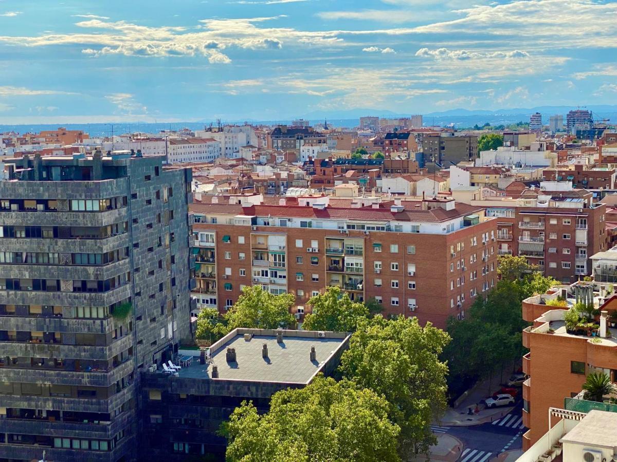 Apartament Charming Eurobuilding Skyline Madryt Zewnętrze zdjęcie